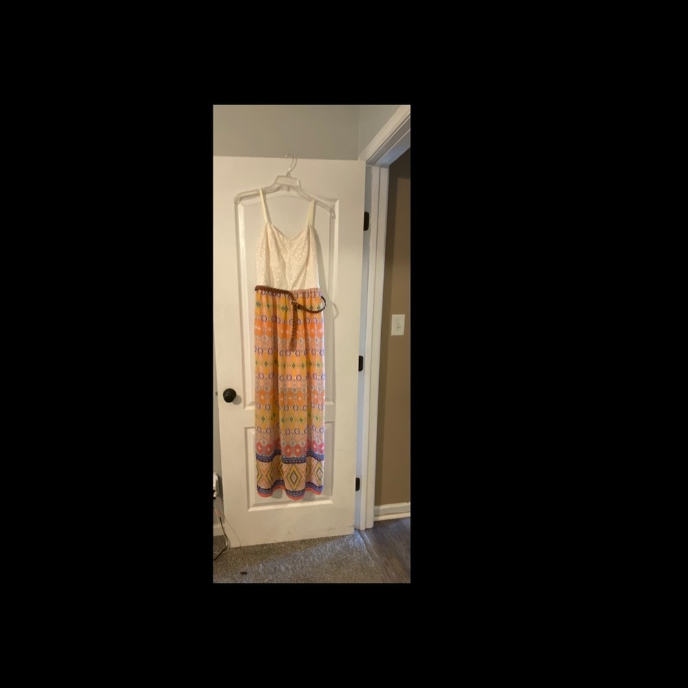 Size Large women’s dress from Maurice’s barely worn